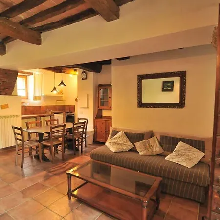 Tenuta Sospesa - Exclusive Villa, Pool & Party Barn Near Tuscany