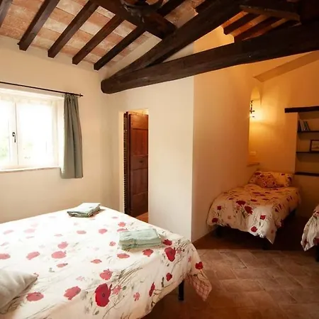 Tenuta Sospesa - Exclusive Villa, Pool & Party Barn Near Tuscany Vila *