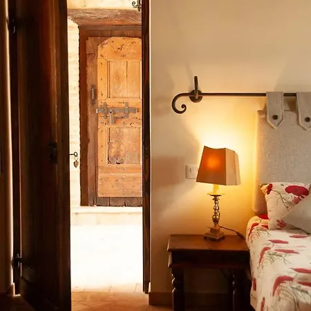 Tenuta Sospesa - Exclusive Villa, Pool & Party Barn Near Tuscany Villa