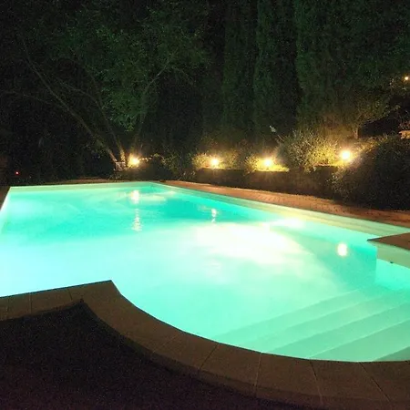Vila Tenuta Sospesa - Exclusive Villa, Pool & Party Barn Near Tuscany