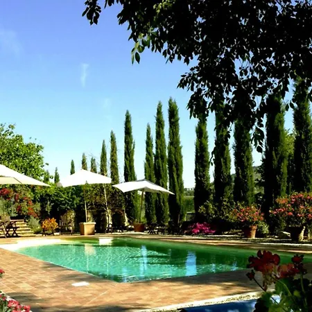 Villa Tenuta Sospesa - Exclusive Villa, Pool & Party Barn Near Tuscany *