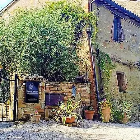 Tenuta Sospesa - Exclusive Villa, Pool & Party Barn Near Tuscany Vila Pietrafitta (Perugia)